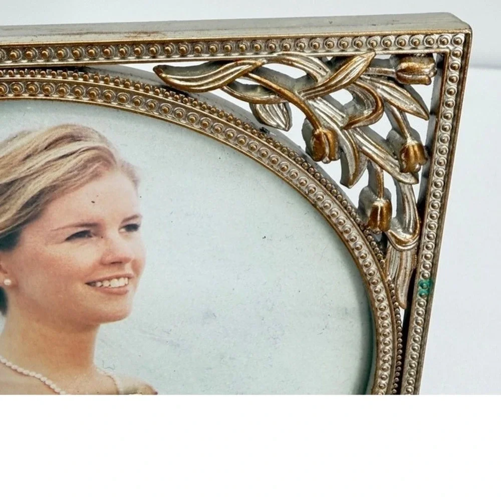 Carr VTG Picture Frame Round Photo Area Floral Filigree Gold Silver Tone 5x5